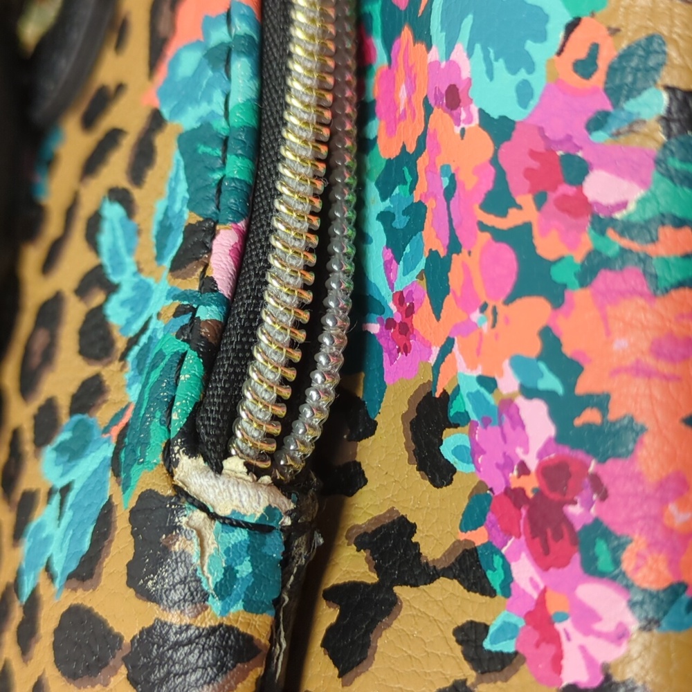 Betsy Johnson Satchel handbag leopard & flowers Bowler - Picture 14 of 15
